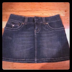 Hydraulic denim mini skirt